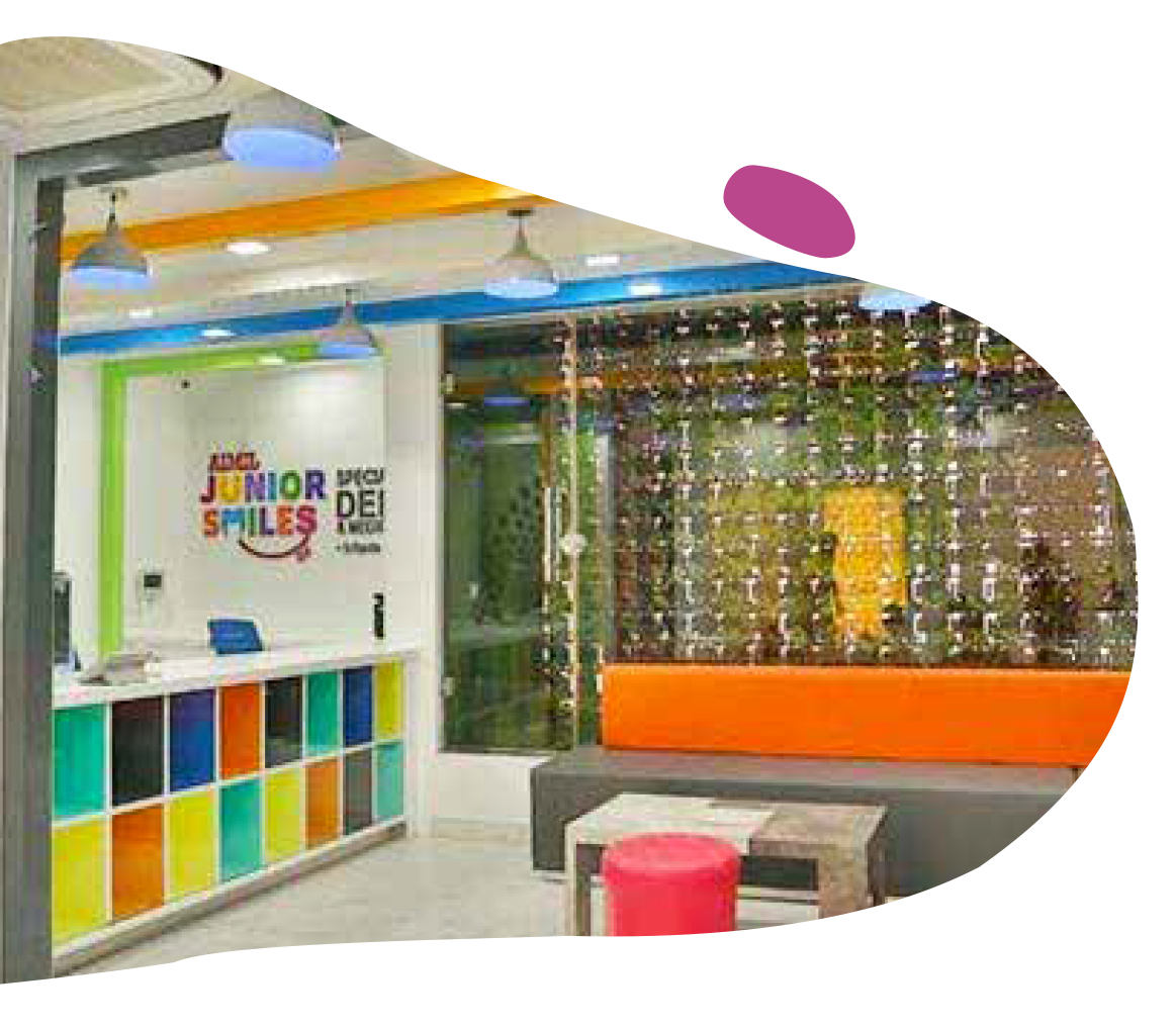 https://www.aimiljuniorsmiles.com/wp-content/uploads/2023/03/contact-img.png